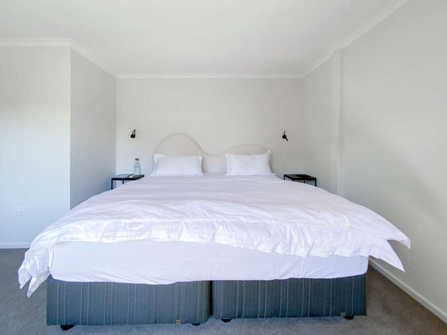To Let 4 Bedroom Property for Rent in Tierboskloof Western Cape